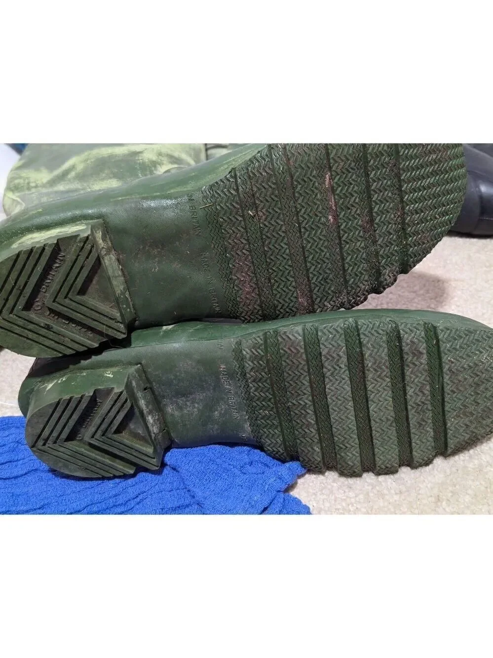 Hunter Uniroyal Vintage Unisex Rare Green Weathered Wellingtons Boots Size T5